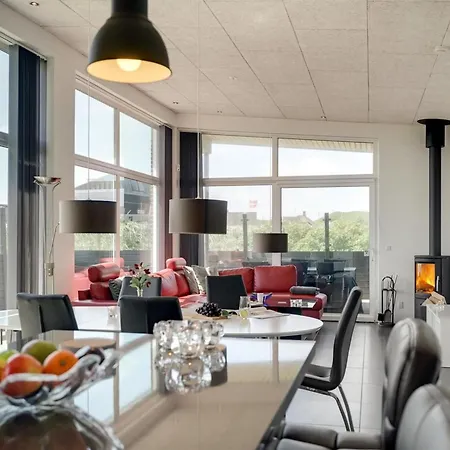 Synthia - 300m From The Sea By Interhome Feriehus