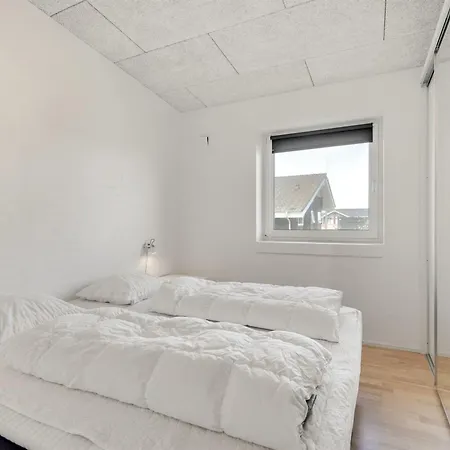 Nyaraló Synthia - 300m From The Sea By Interhome *