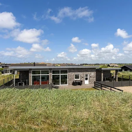 Synthia - 300m From The Sea By Interhome Nyaraló *